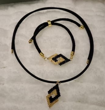 Choker & Bracelet